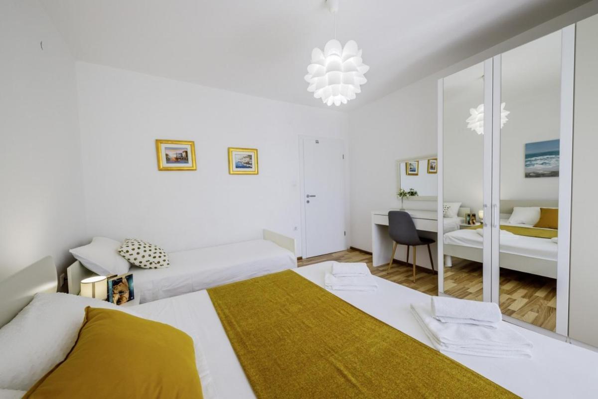 Hotel Ani in Trogir * Mittel-Dalmatien Donji Seget Esterno foto