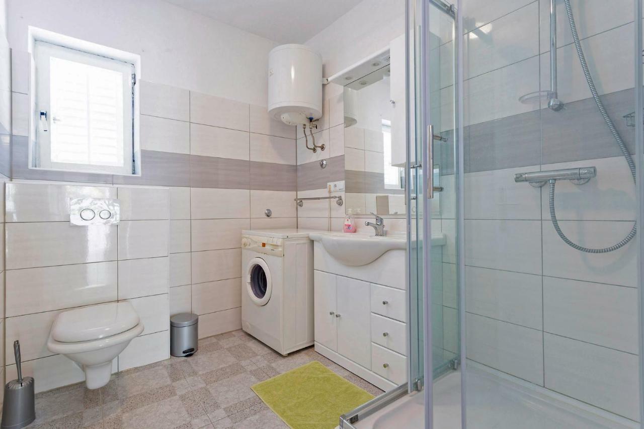 Hotel Ani in Trogir * Mittel-Dalmatien Donji Seget Esterno foto